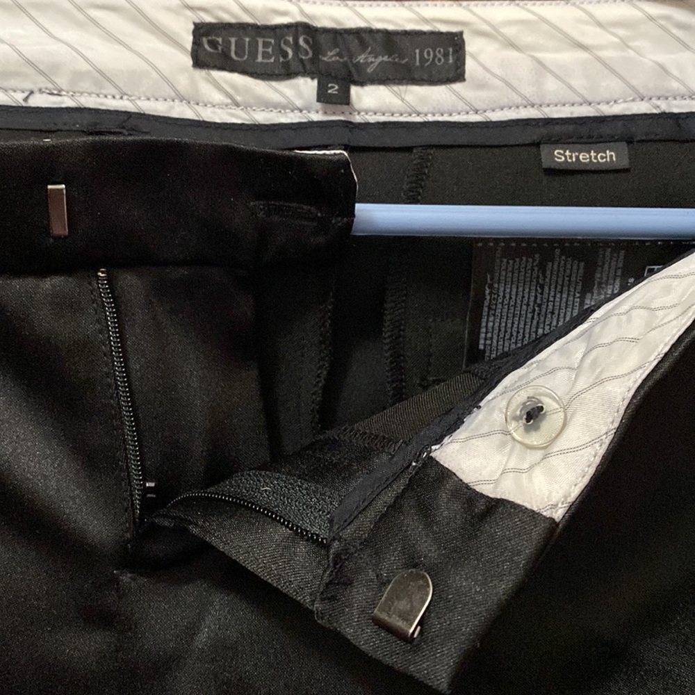 (NEW) GUESS brand size 2 Stretch
